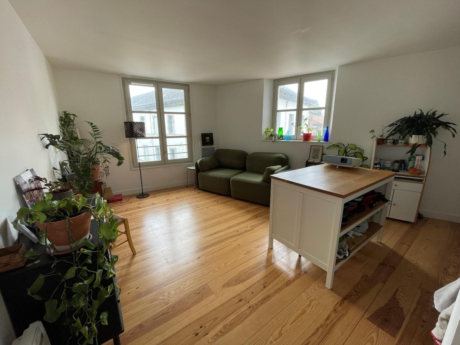 letting flat à BAYONNE - 795 / month