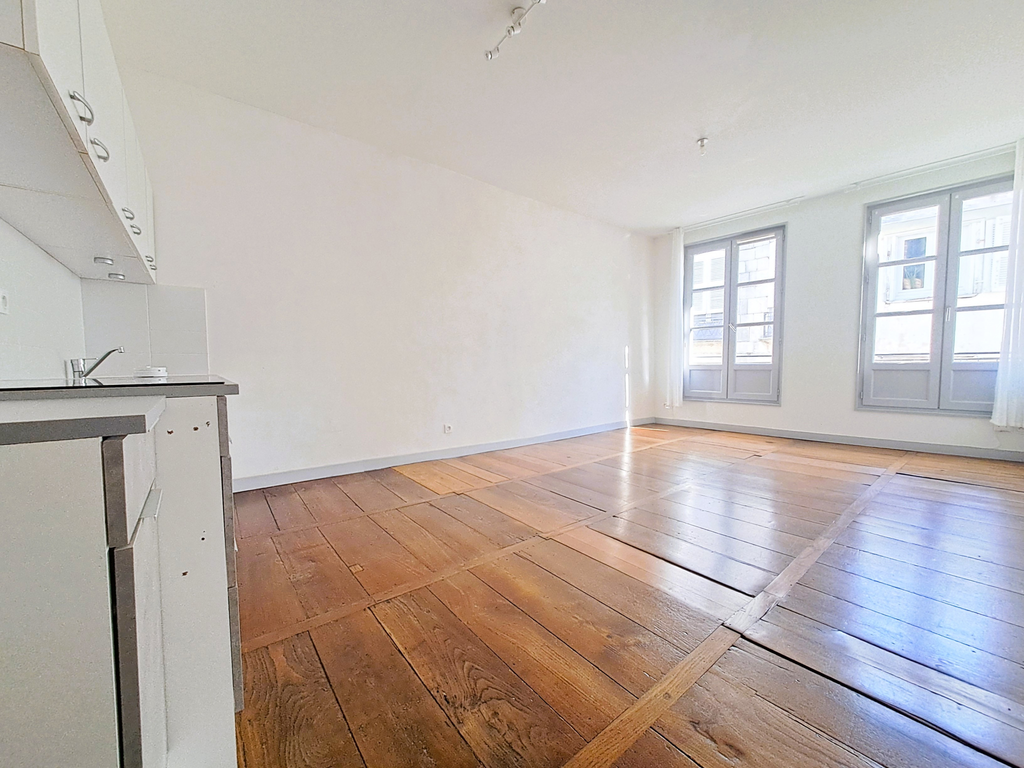 for sale flat à BAYONNE - 243 800