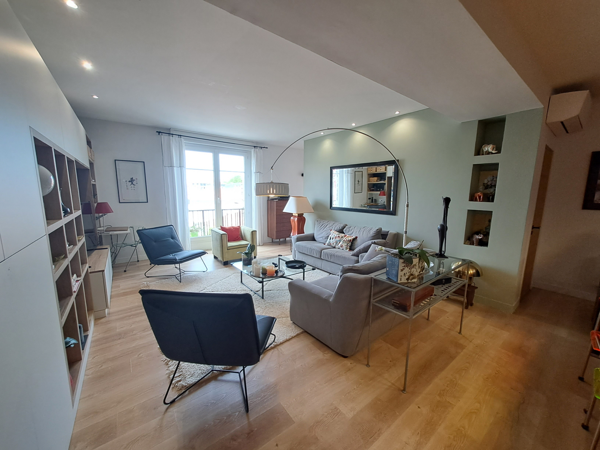 for sale flat in BAYONNE - 735 000
