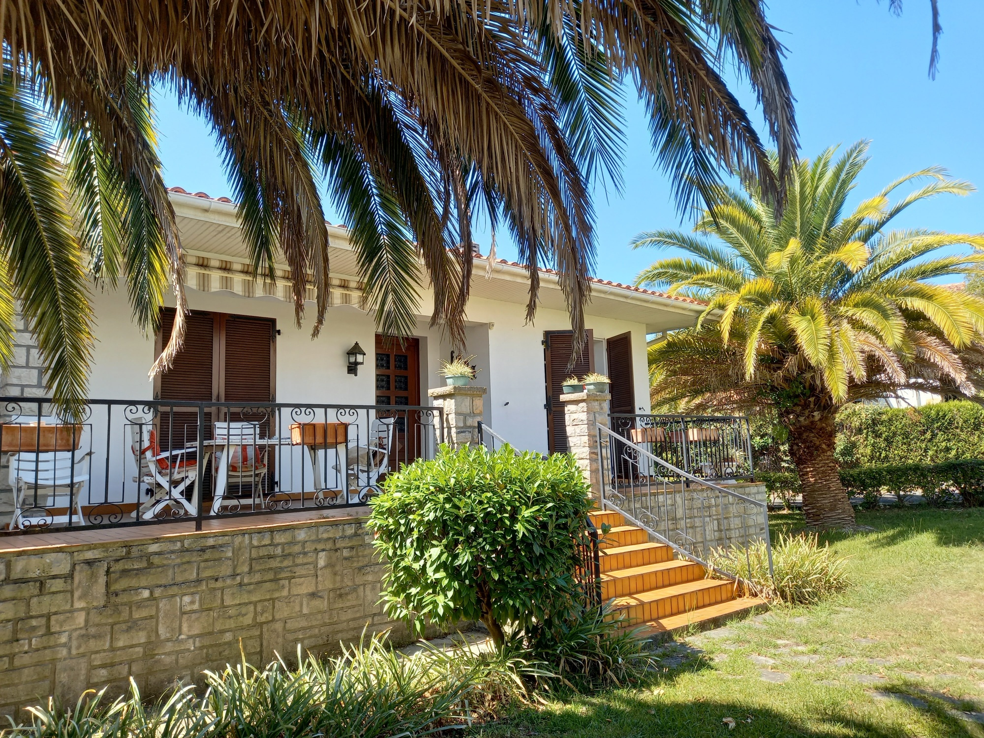 for sale villa à ANGLET - 598 500