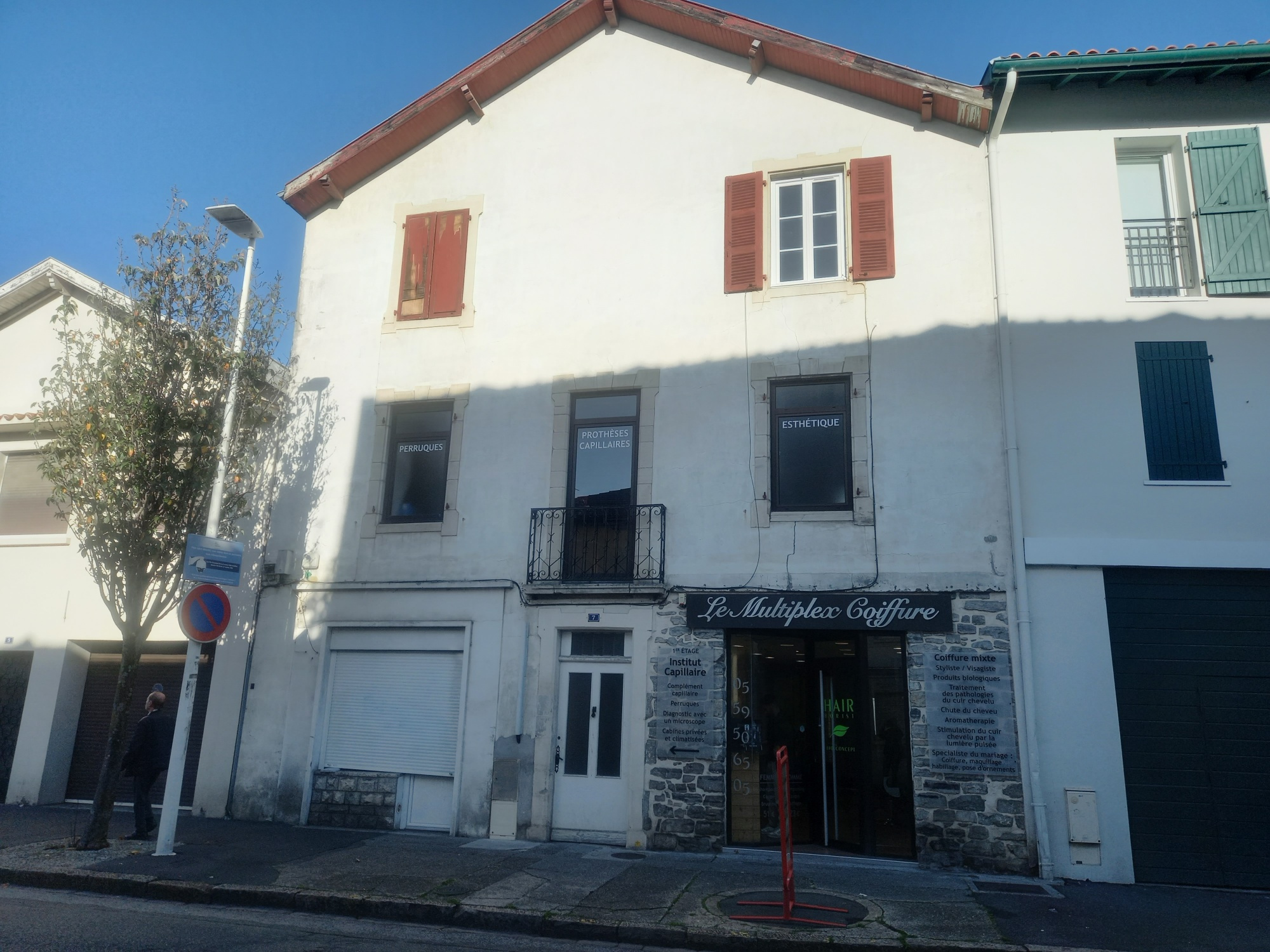 for sale commercial building in BAYONNE - 424 000